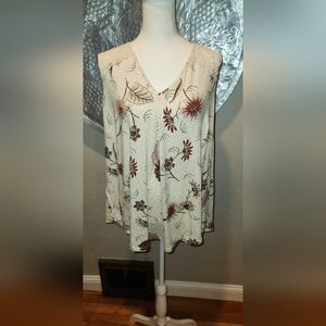 Daniel Rainn Cream and Red Asymmetrical Tank Top